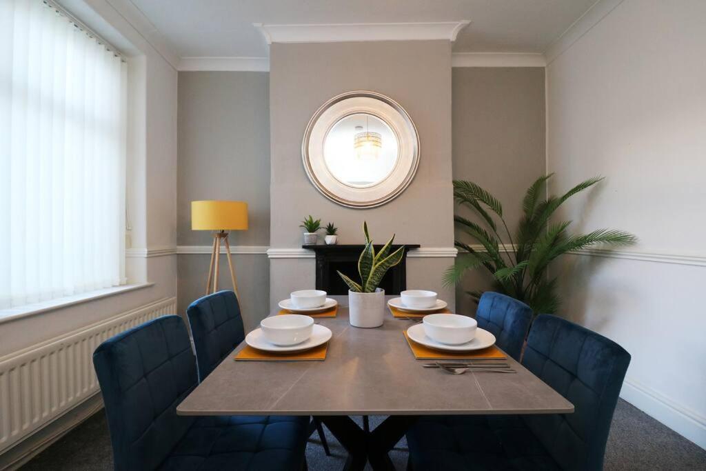 2 Bedroom Characterful House Ланкастер Экстерьер фото